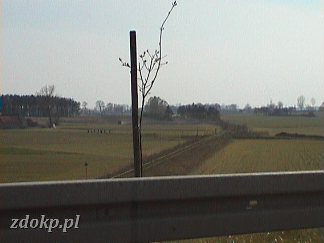 2005-04-25.38 WG widok z nowego wiaduktu kier PN.JPG - Widok z wiaduktu w kierunku Poznania.